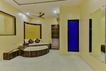 Hotel Garden Park ムンバイ エクステリア 写真
